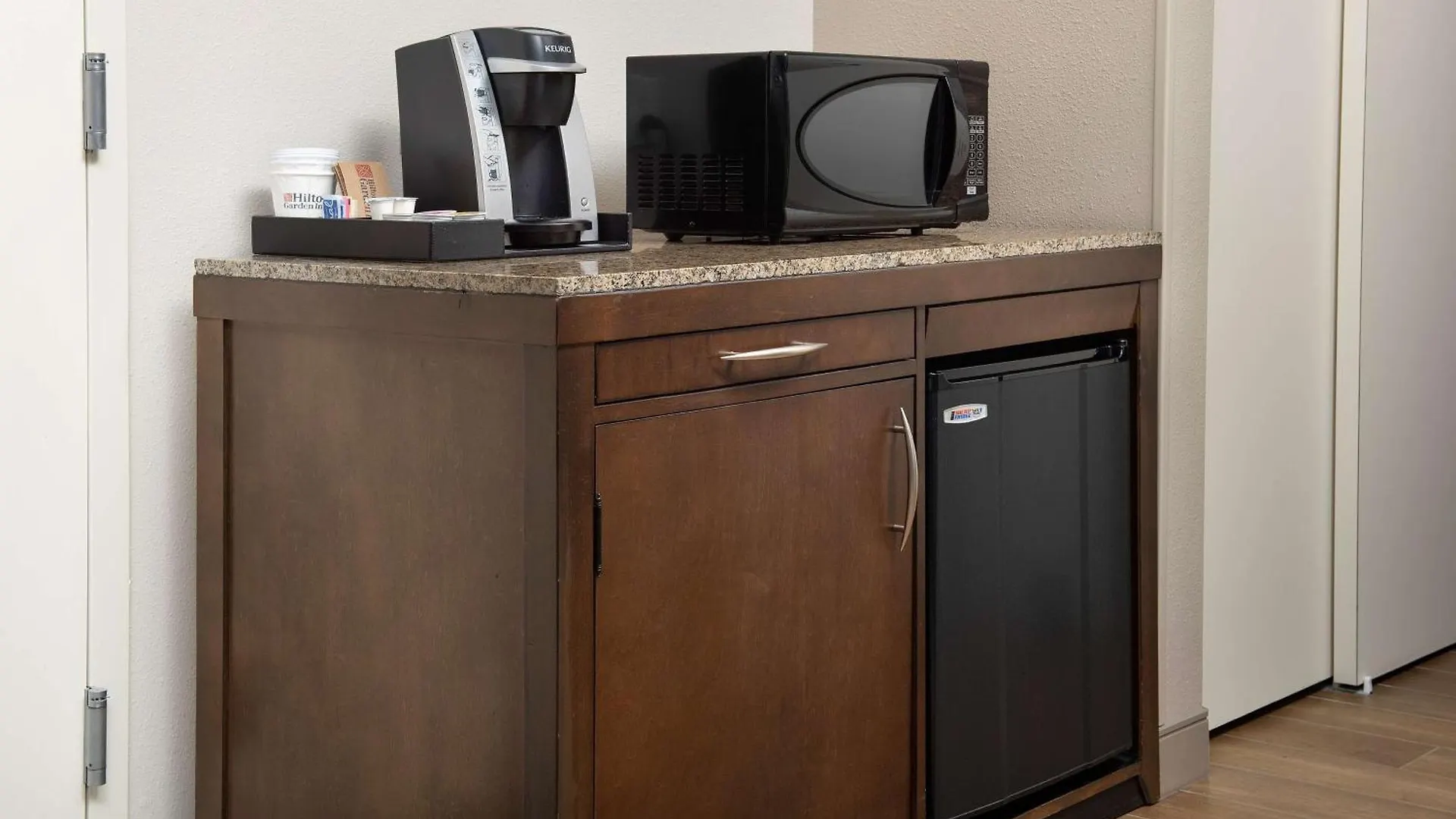 Hilton Garden Inn Charlotte Airport 3*,