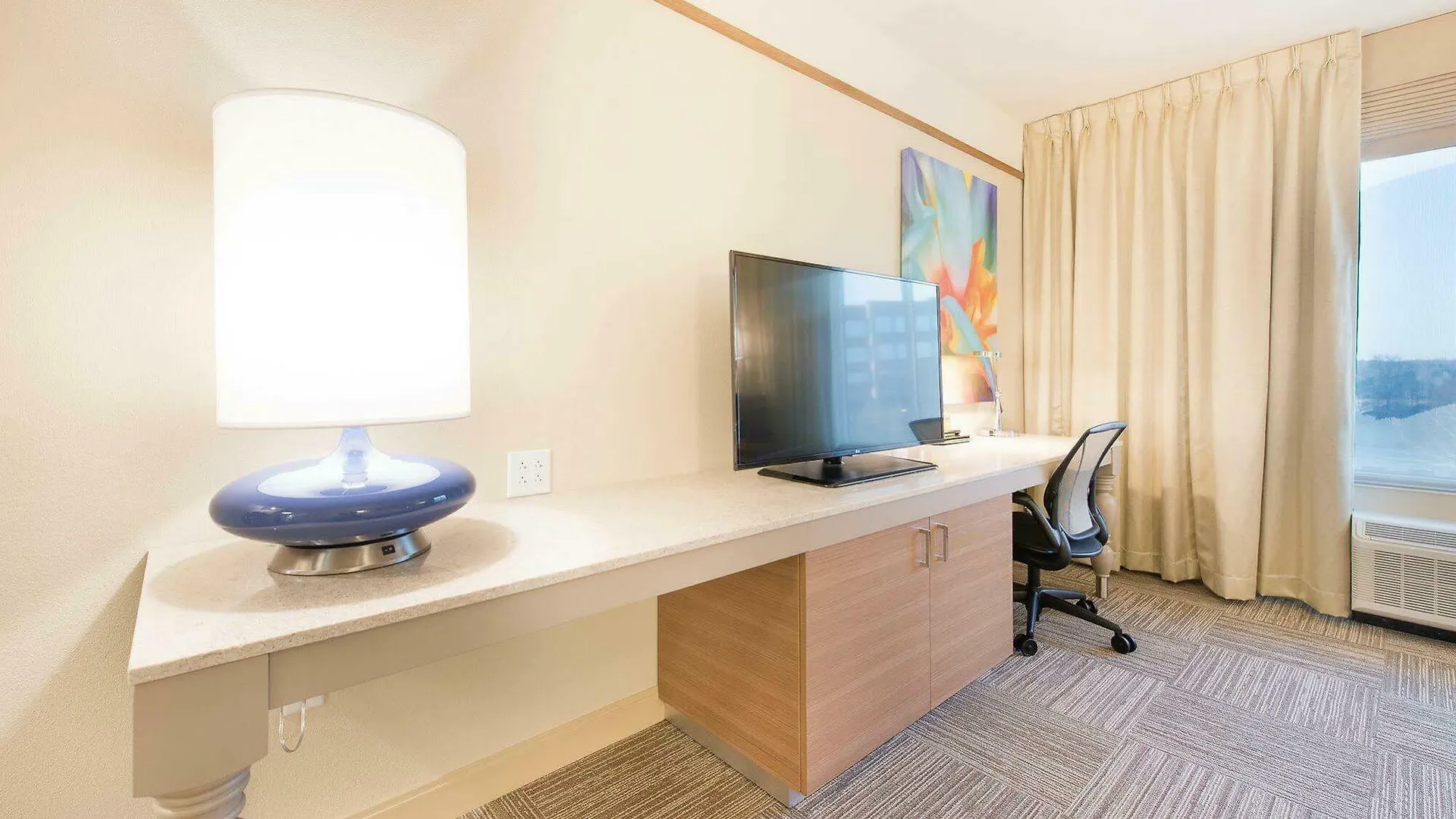 Hilton Garden Inn Charlotte Airport 3*,
